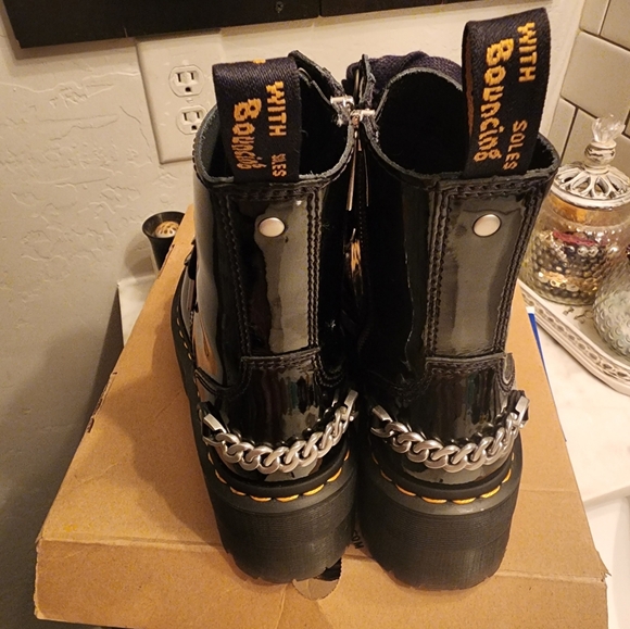 Jadon Boot Max Chain Patent Leather Platforms - Picture 6 of 6